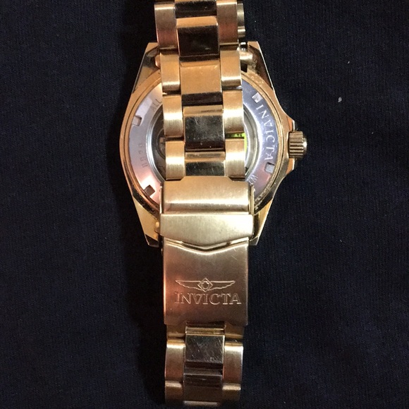 SOLD Automatic Invicta Pro Diver - Picture 5 of 6